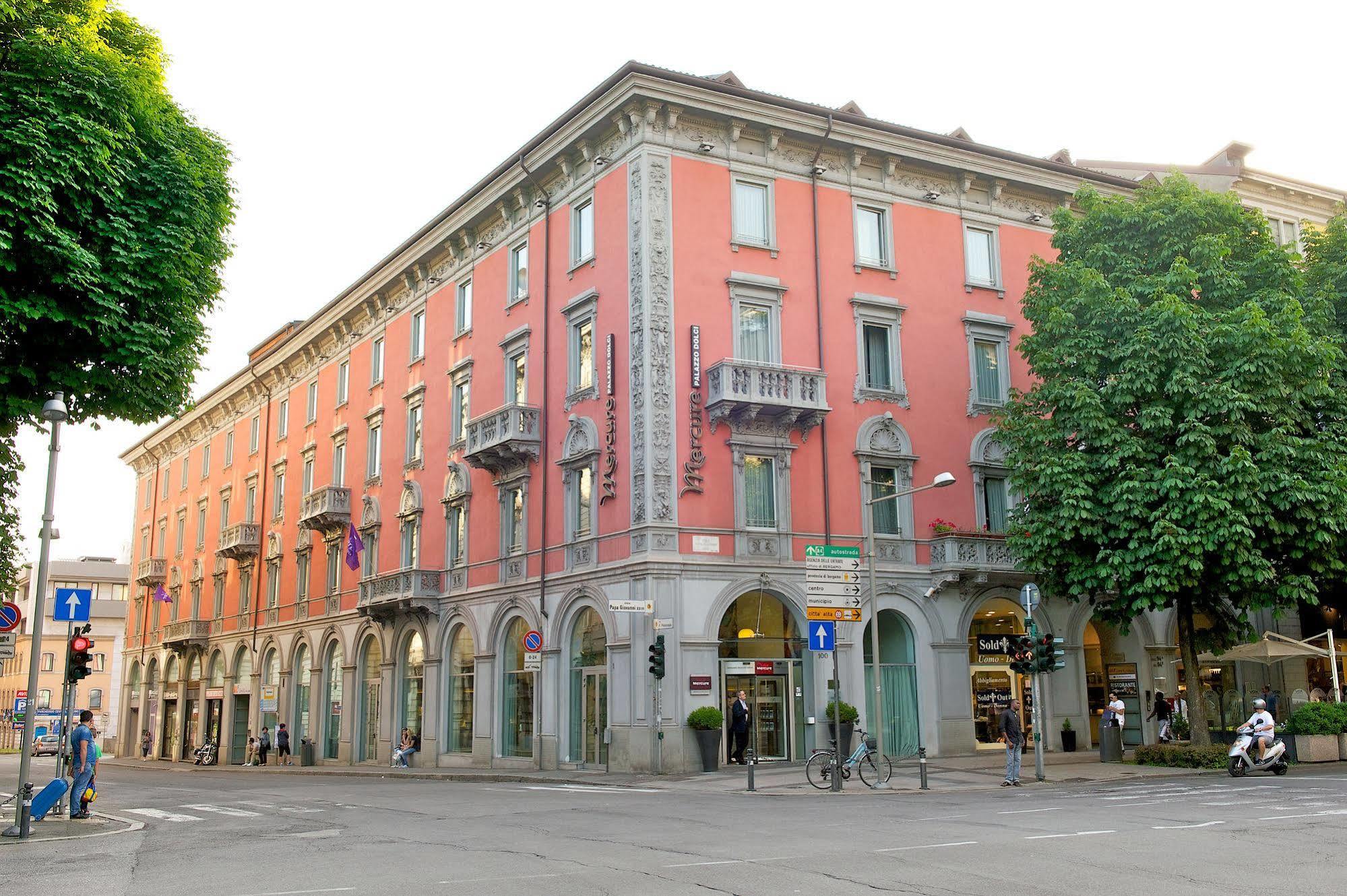 Mercure Bergamo Centro Palazzo Dolci Exterior foto